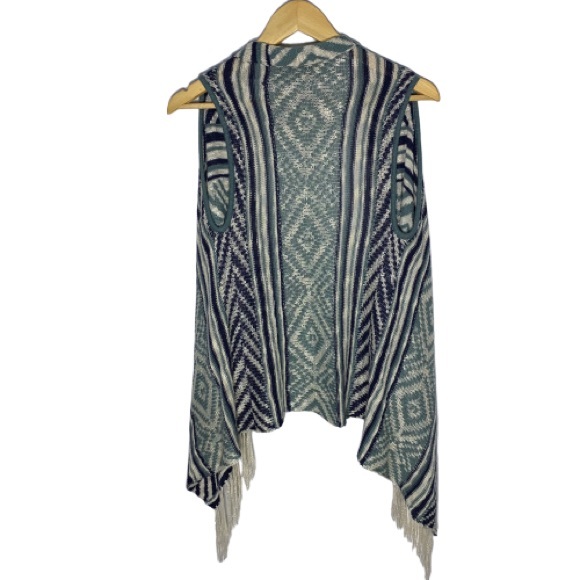 2/$10🔥 Pink Rose Blue Knit Boho Fringe Trim Sleeveless Open Cardigan - Picture 2 of 5